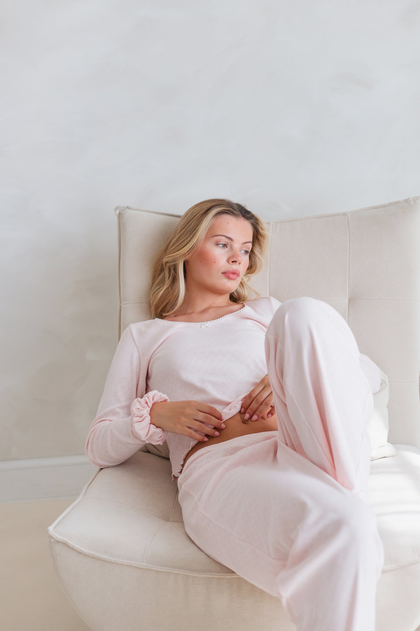 POINTELLE LONG SLEEVE TOP & TROUSER SET - SOFT PINK